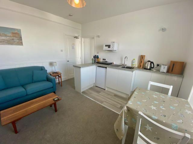 Coast Accommodation St. Ives Exterior photo